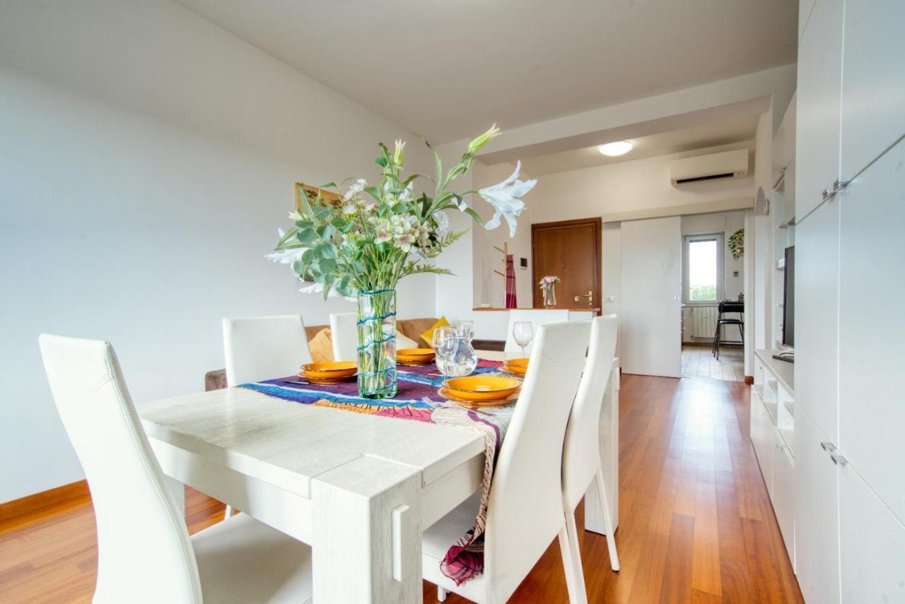 Caseospitali - Casa Park View, Ampio Trilocale Per Famiglie Sul Parco Appartement Milaan